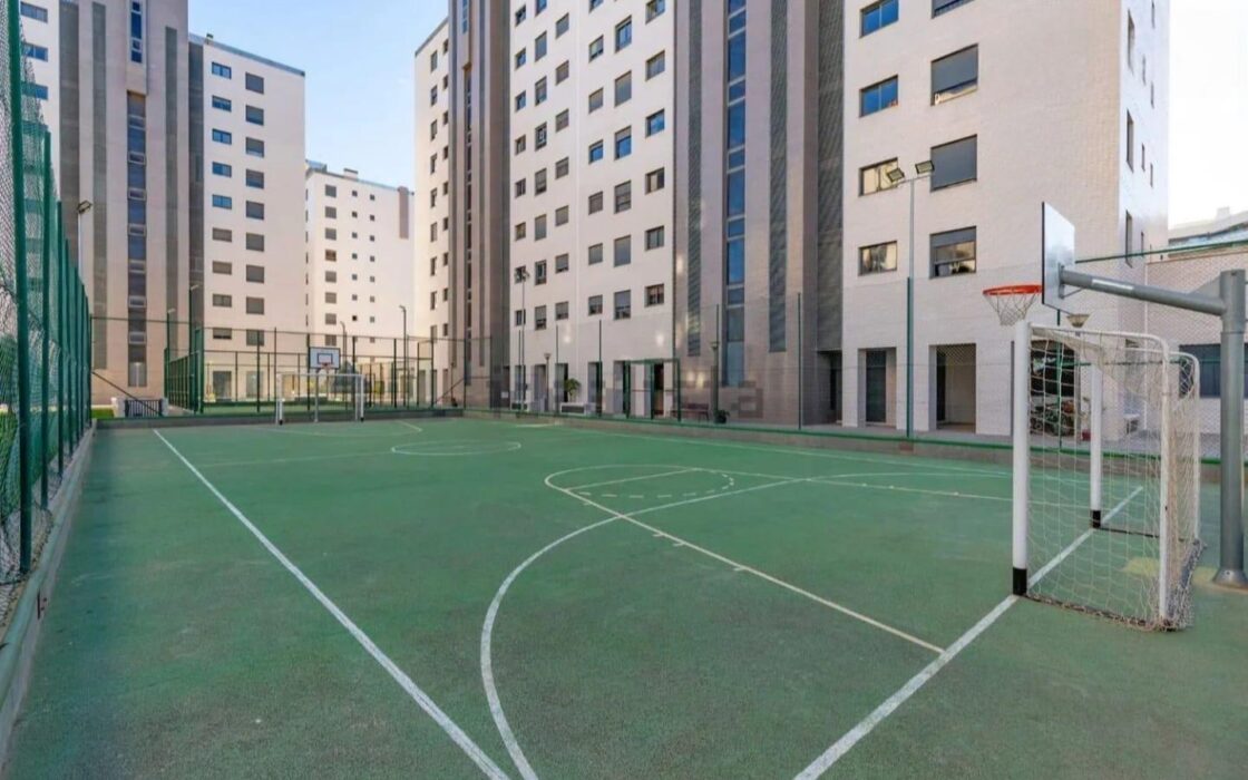 Апартаменты 86 кв.м в Аликанте у моря с террасой