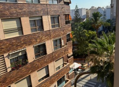 Квартира в Торревьехе 3 спальни 500 м до моря с террасой