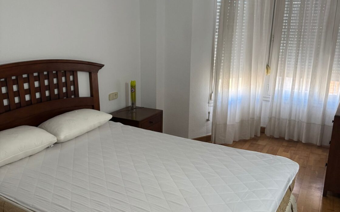 Квартира в Торревьехе 3 спальни 500 м до моря с террасой