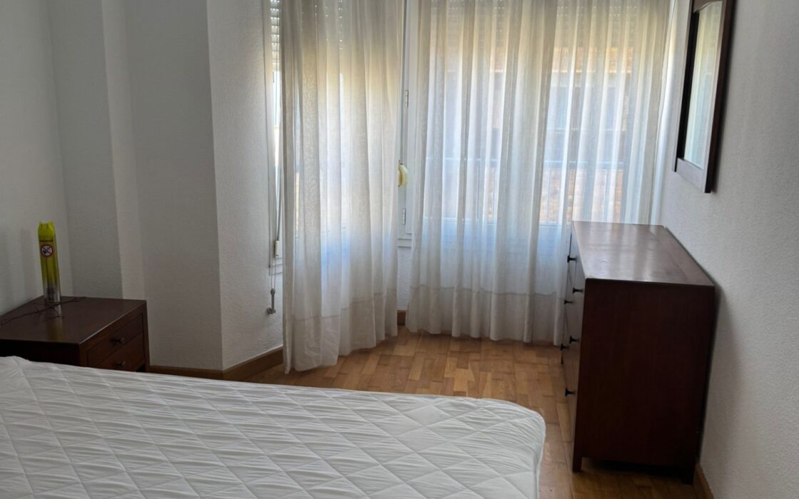 Квартира в Торревьехе 3 спальни 500 м до моря с террасой