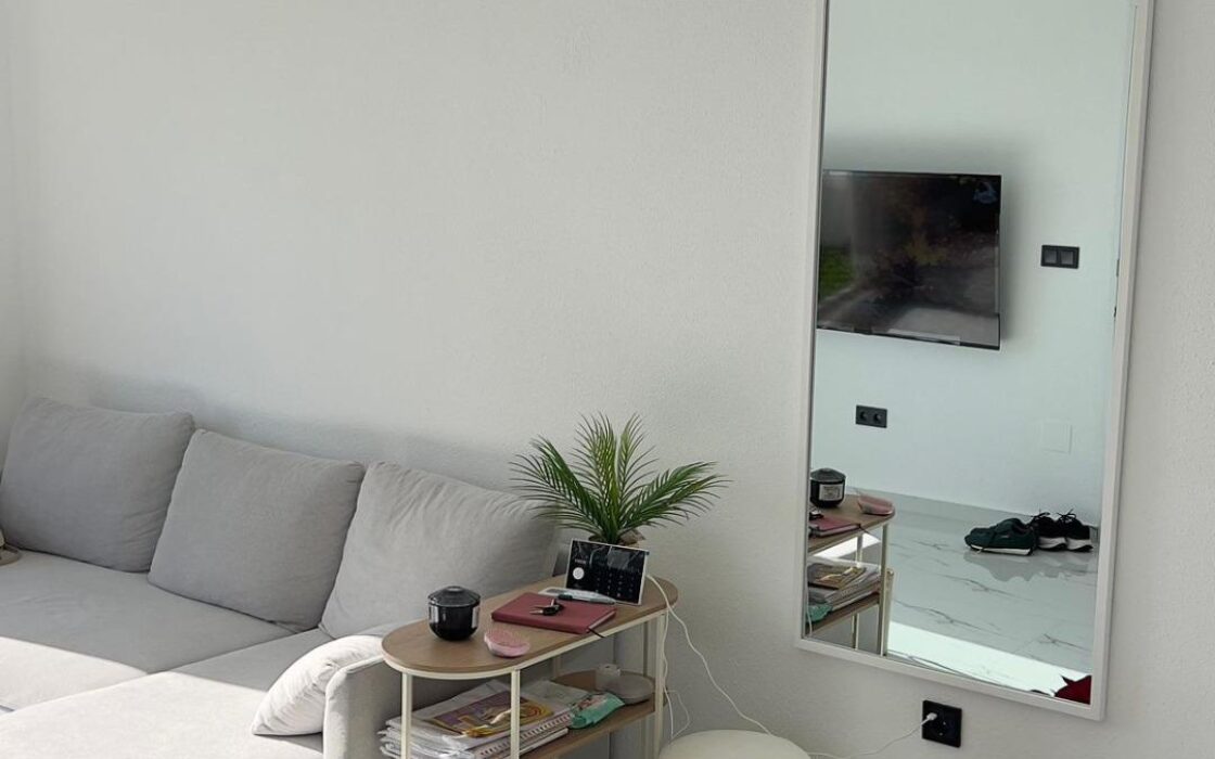 Затишна 2-кімнатна квартира в Плая-Фламенка біля моря 50 кв.м