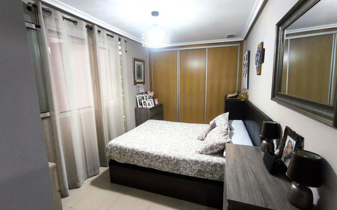 Апартаменты с террасой в Торревьехе 82 кв.м 3 комнаты