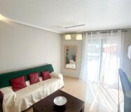 Апартамент 84 кв.м в Торревьехе с балконом 2007 года