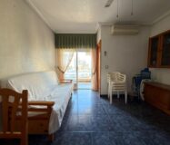 Апартаменты в Торревьехе 52 кв.м с террасой у моря