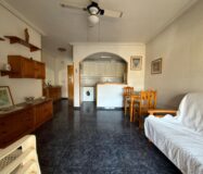 Апартаменты в Торревьехе 52 кв.м с террасой у моря