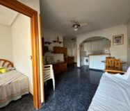 Апартаменты в Торревьехе 52 кв.м с террасой у моря