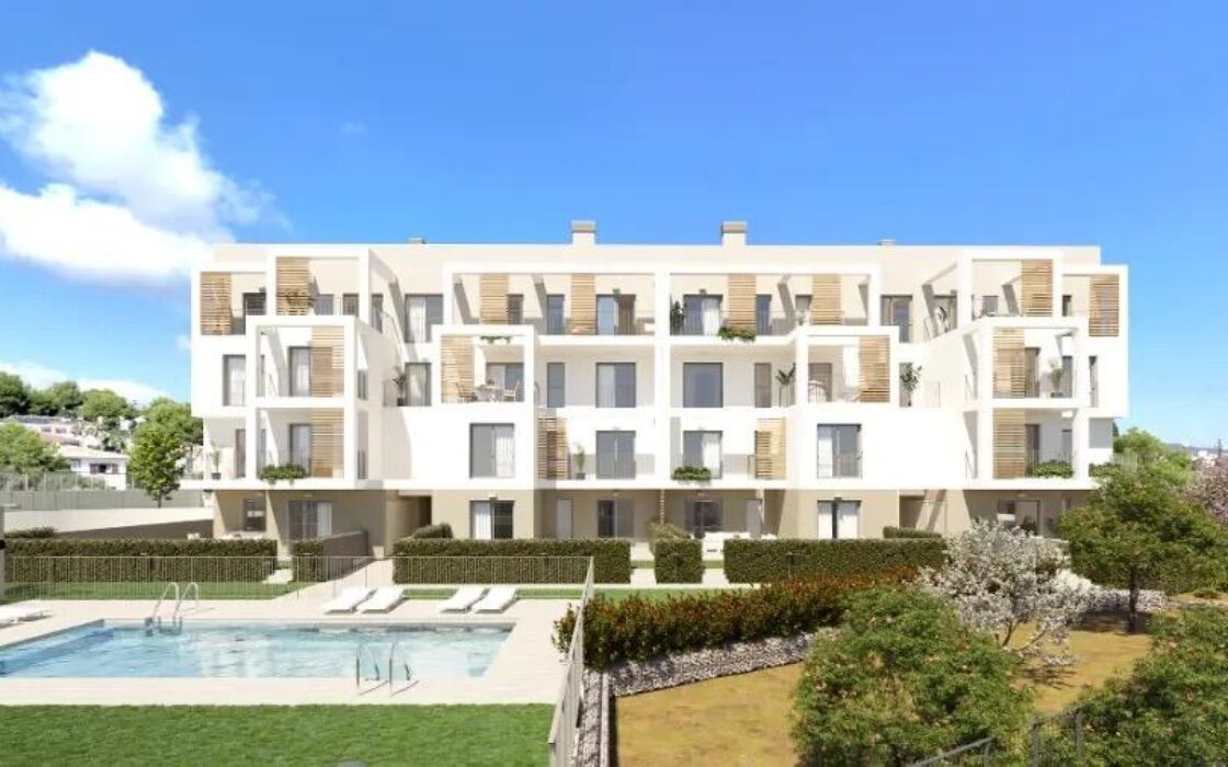 Квартира у моря на Майорке 100 кв.м з терасою та басейном