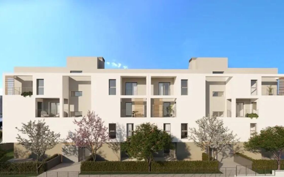 Квартира у моря на Майорке 100 кв.м з терасою та басейном