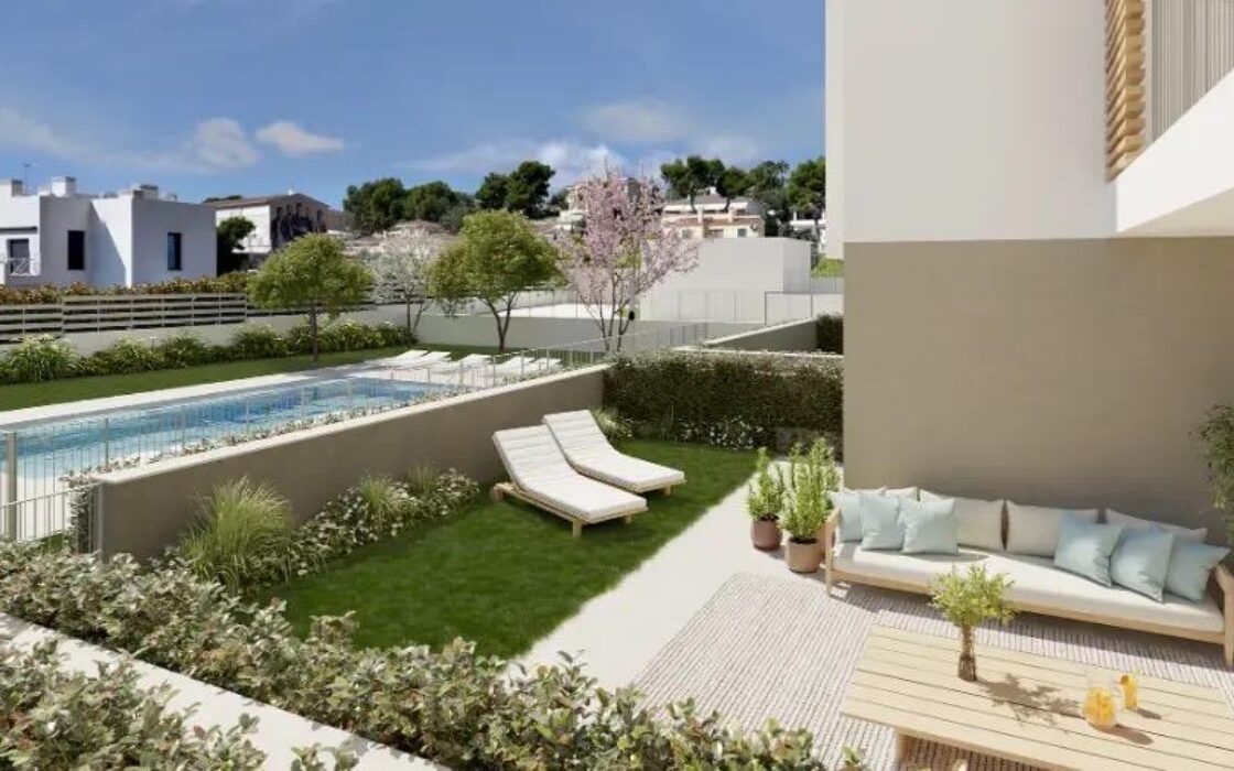 Квартира у моря на Майорке 100 кв.м з терасою та басейном