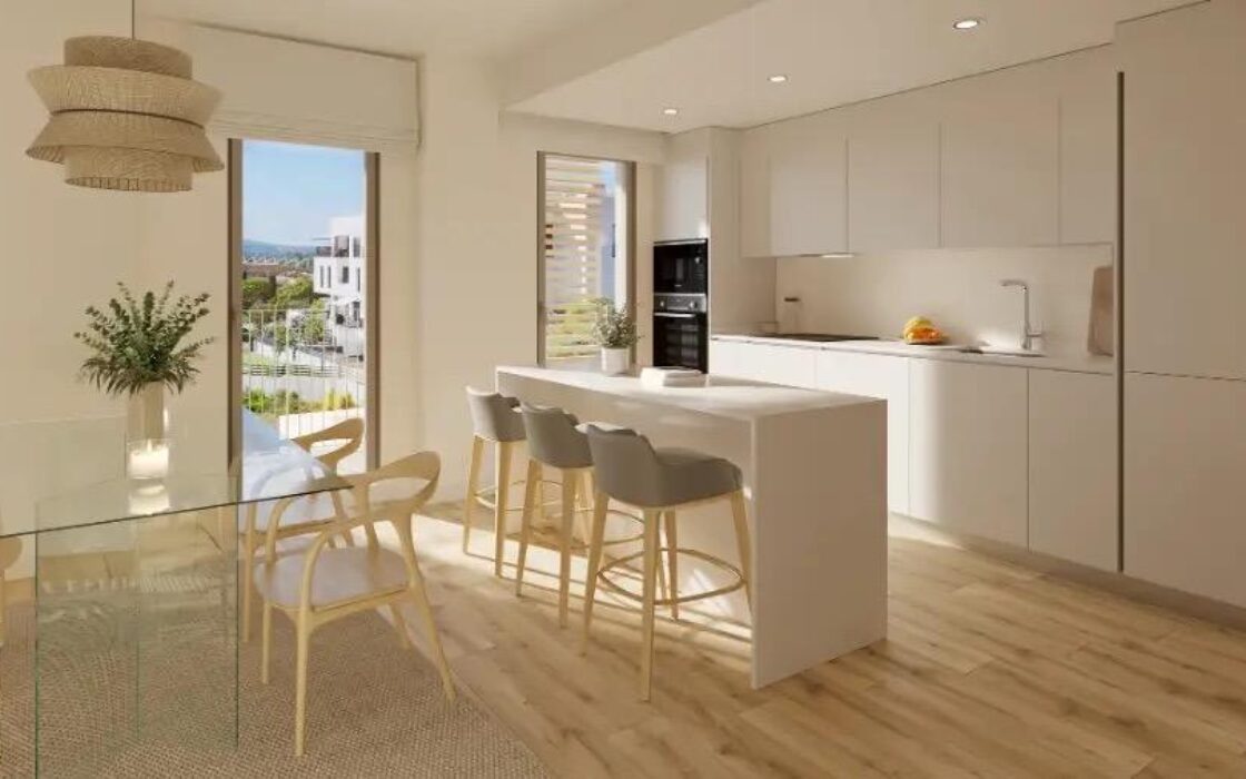 Квартира у моря на Майорке 100 кв.м з терасою та басейном