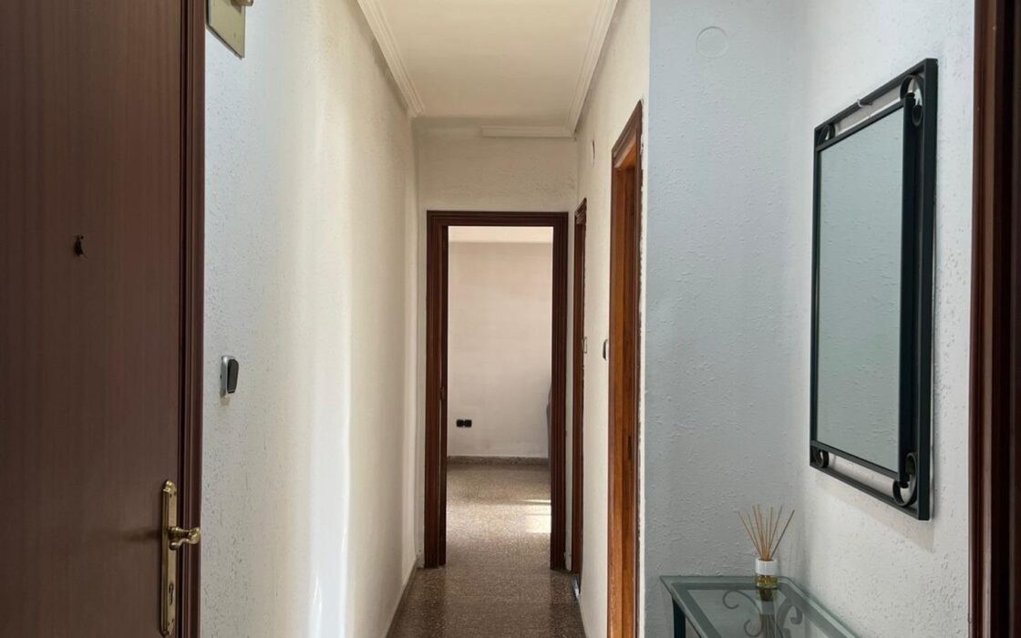 Апартаменти у Валенсії 81 кв.м з балконом в Marxalenes