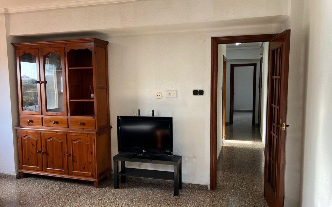 Апартаменти у Валенсії 81 кв.м з балконом в Marxalenes