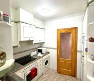 Апартаменты в Торревьехе 85 кв.м с террасой у моря