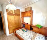 Апартаменты в Торревьехе 85 кв.м с террасой у моря