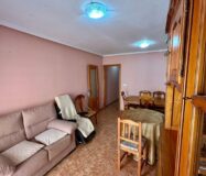 Апартамент в Торревьехе 68 кв.м с террасой у моря