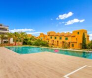 Нова квартира біля моря у Фінестраті з терасою та басейном