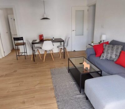 Апартаменти в Аликанте 96 кв.м з балконом і 3 спальнями