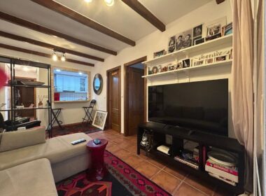 Апартаменты в Торревьехе 62 кв.м с террасой у моря