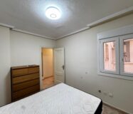 Апартаменты 70 кв.м в Торревьехе с бассейном у пляжа