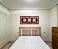 Апартаменты 70 кв.м в Торревьехе с бассейном у пляжа