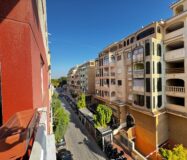 Апартаменты 70 кв.м в Торревьехе с бассейном у пляжа