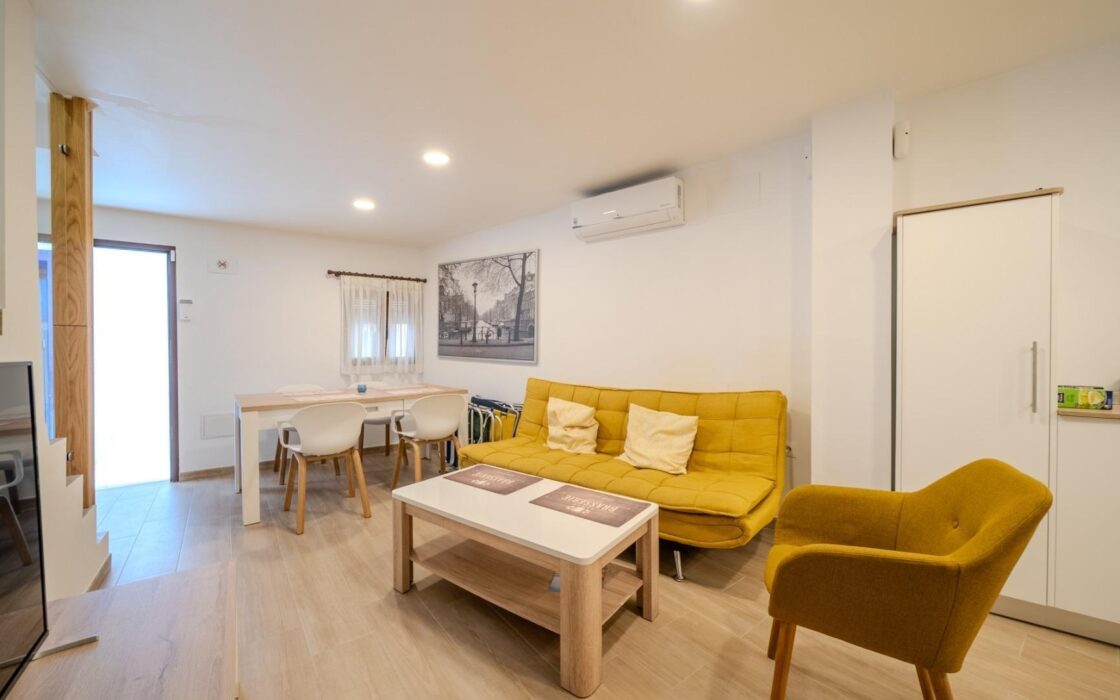 Уютна квартира у Вильяхойосі, 60 кв.м, 500 м до моря