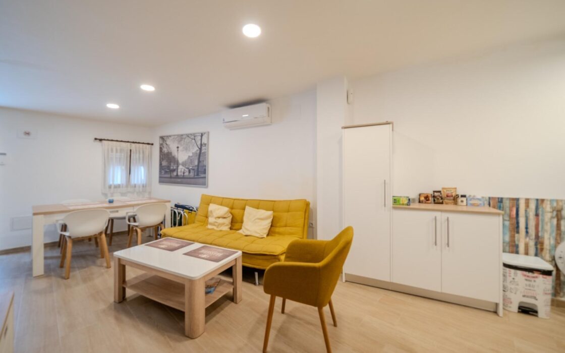 Уютна квартира у Вильяхойосі, 60 кв.м, 500 м до моря