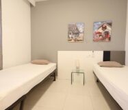 Трикімнатні апартаменти в Ориуэла Коста з терасою біля моря