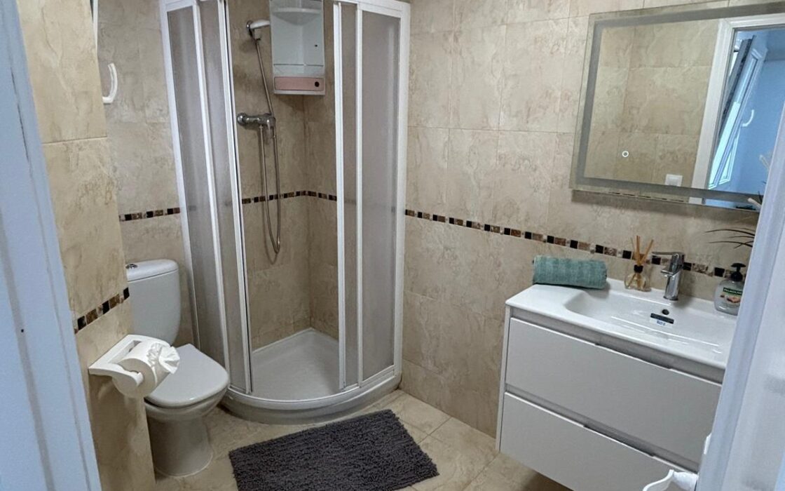 1-комнатная квартира в Торревьехе 300 м от пляжа с лицензией