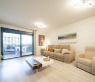 Апартаменты 97 кв.м с террасой в Аликанте у моря