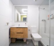 Апартаменты 97 кв.м с террасой в Аликанте у моря