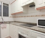 Апартаменты 67 кв.м в Торревьехе 550 м от моря с террасой