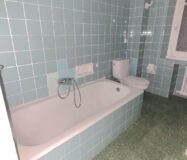 Апартаменты в Хихоне 107 кв.м с лифтом и 4 комнатами