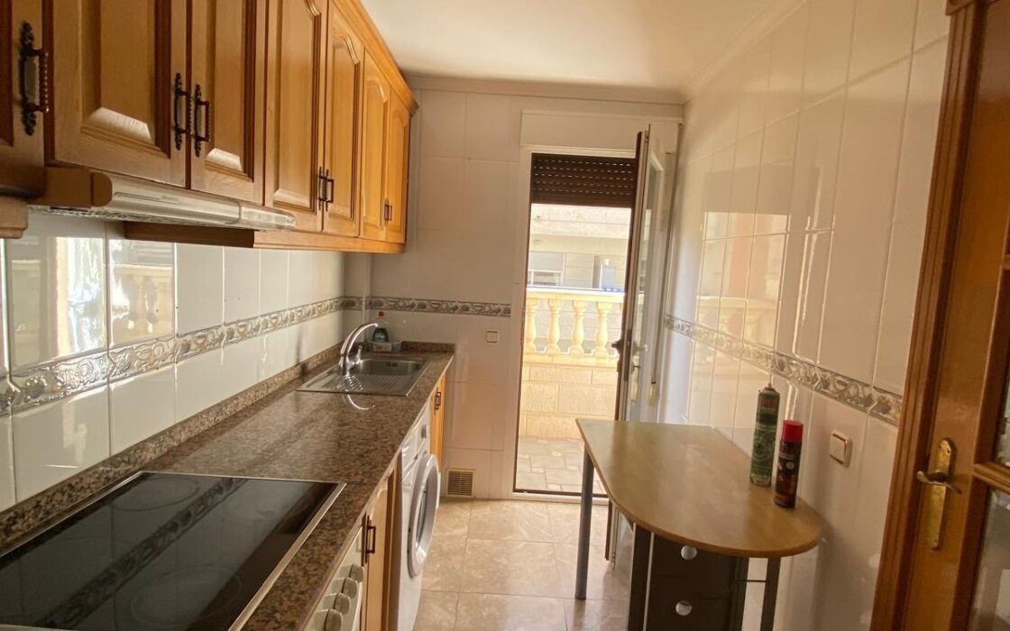 Апартаменты 76 кв.м в Торревьехе 700 м до моря