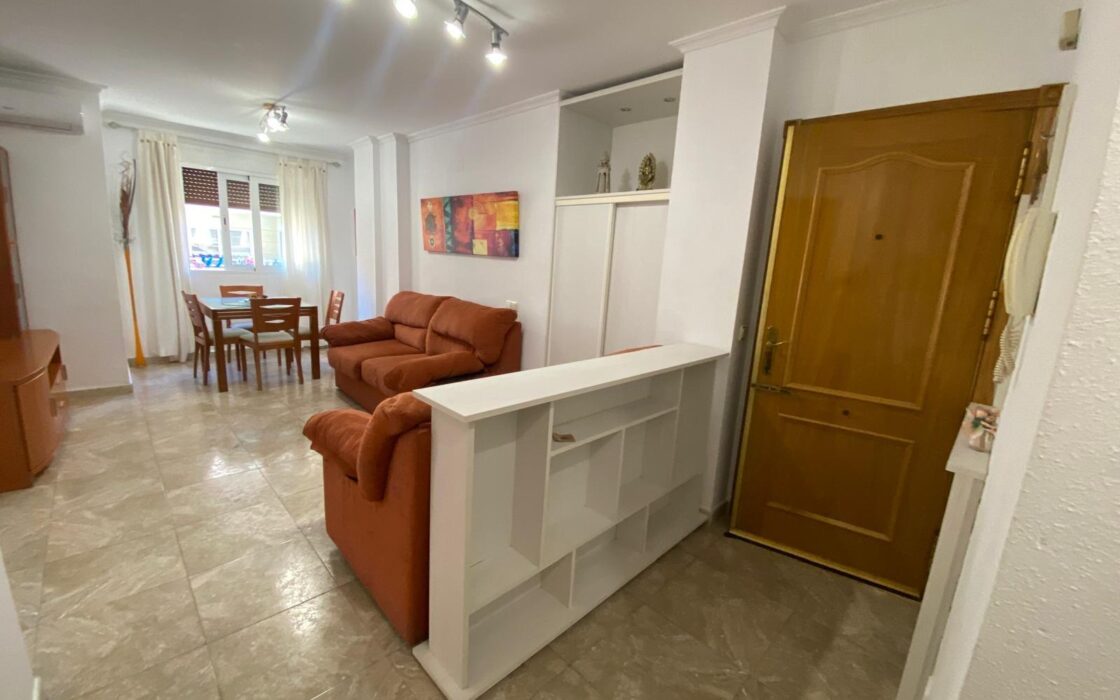 Апартаменты 76 кв.м в Торревьехе 700 м до моря