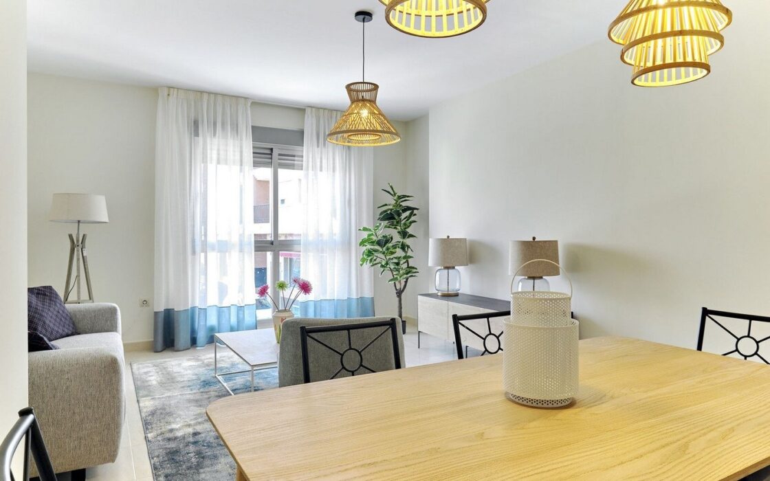 Квартиры с террасой в Сан-Мигель-де-Салинас, 2-3 комнаты