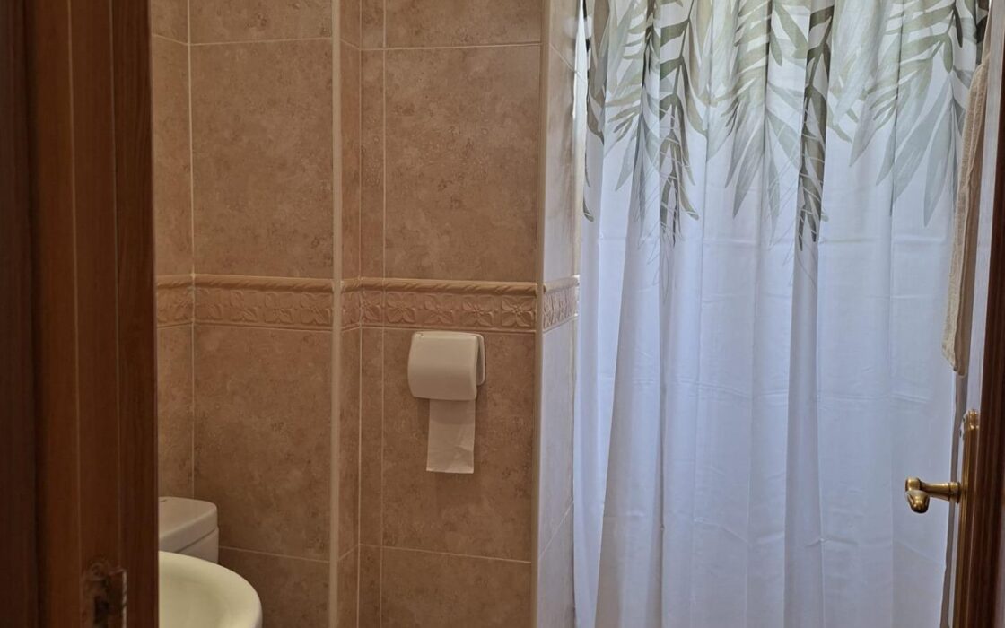 Апартаменты в Аликанте 70 кв.м с террасой у моря