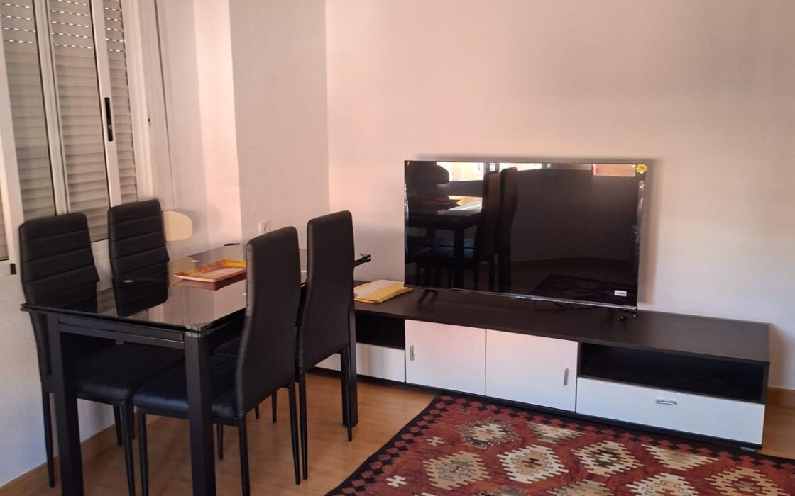 Апартаменты в Аликанте 70 кв.м с террасой у моря