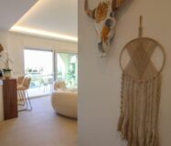 Апартаменти 81 кв.м в Рохалес з балконом та басейном