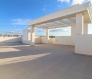 Апартаменти 81 кв.м в Рохалес з балконом та басейном