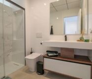 Апартаменти 81 кв.м в Рохалес з балконом та басейном