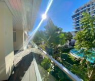 Апартаменти 121 кв.м в Аликанте з терасою та басейном