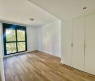 Апартаменти 121 кв.м в Аликанте з терасою та басейном