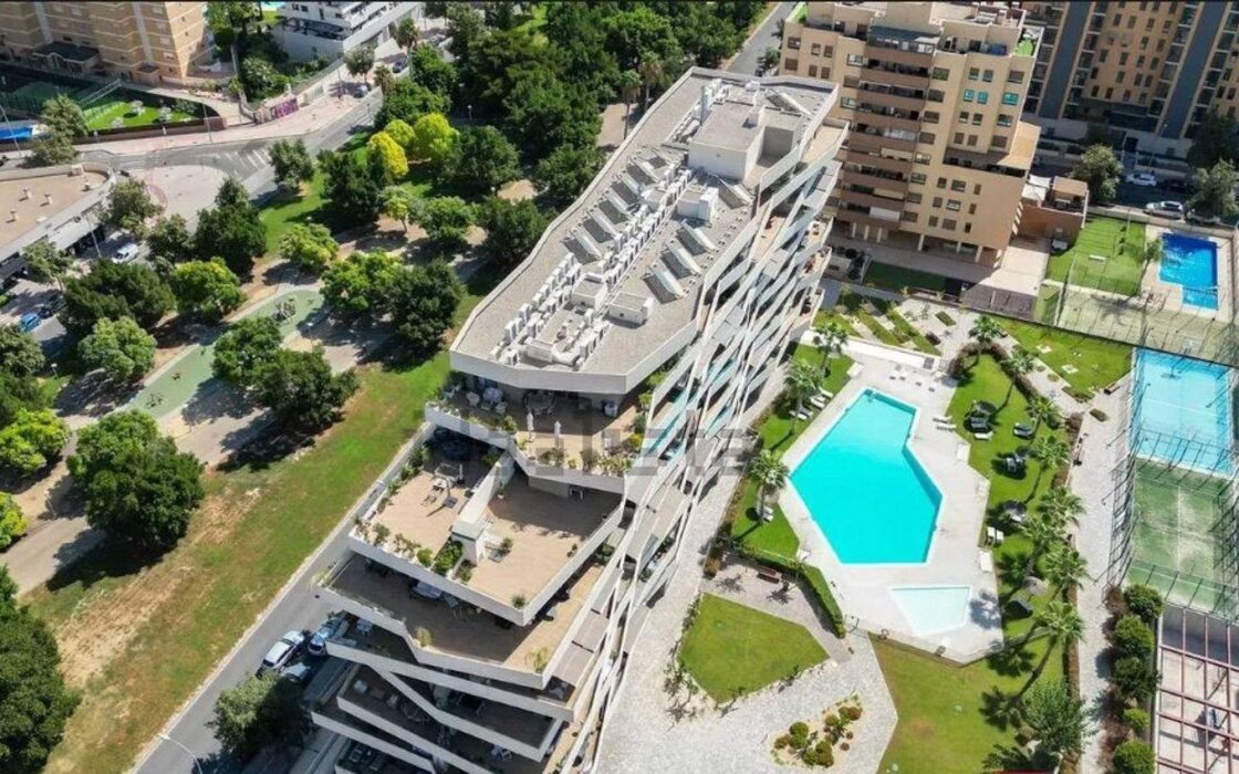 Апартаменти з видом на море в Аліканті 138 кв.м 4 кімнати