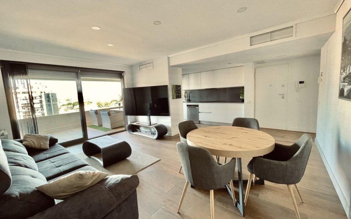 Апартаменти з видом на море в Аліканті 138 кв.м 4 кімнати