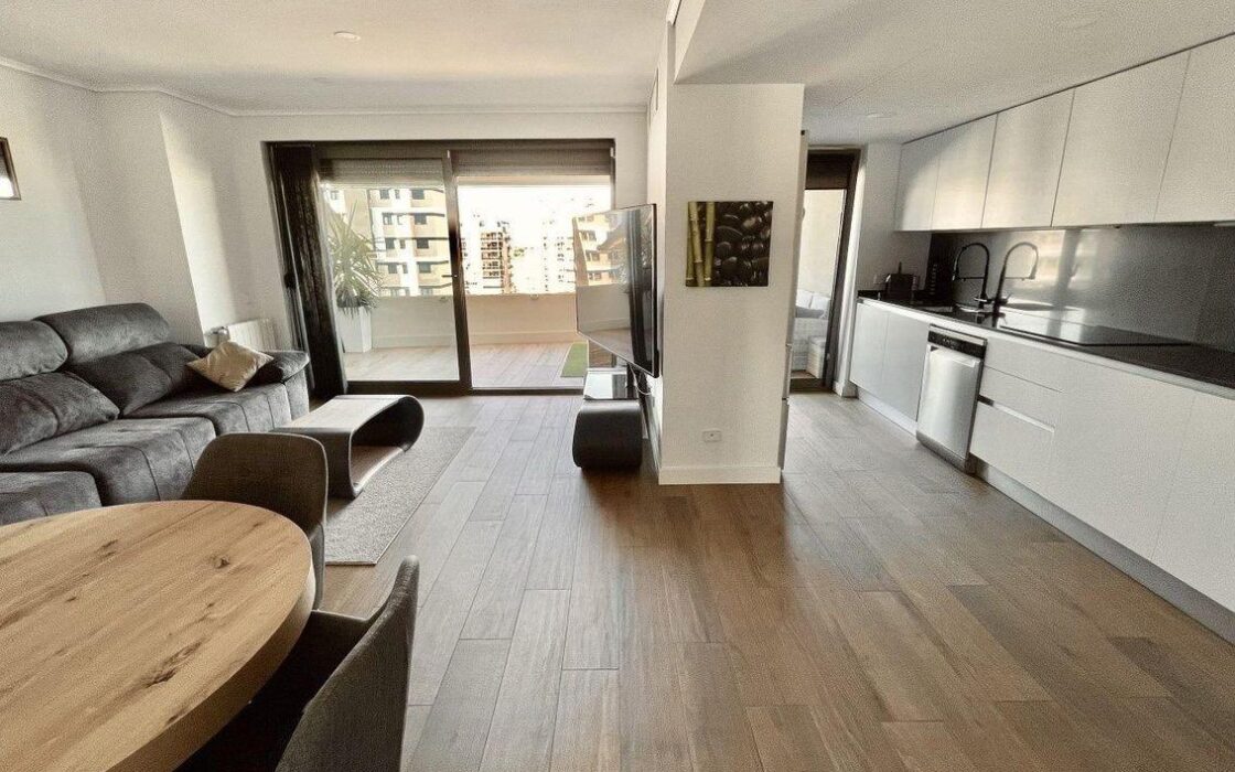 Апартаменти з видом на море в Аліканті 138 кв.м 4 кімнати