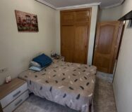 Просторная квартира в Торревьехе 75 кв.м с террасой у моря