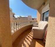 Просторная квартира в Торревьехе 75 кв.м с террасой у моря