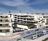 Новая квартира с террасой в Ла-Марина 150 кв.м у моря