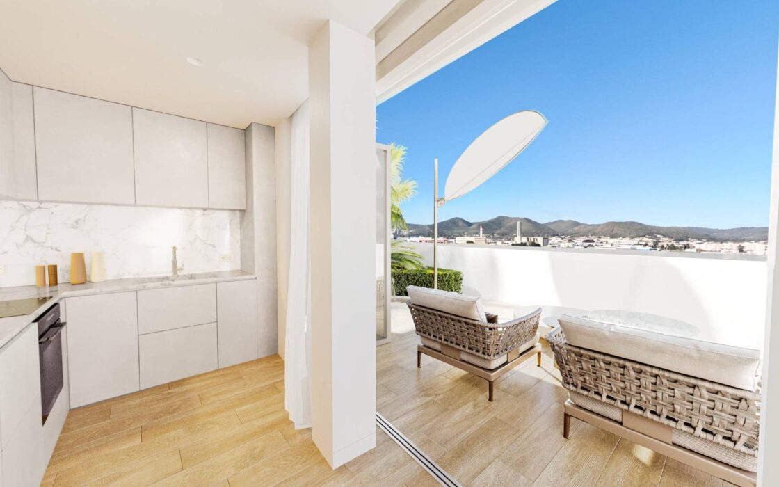 Просторні апартаменти з видом на море в Eivissa 109 кв.м